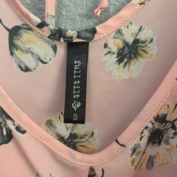 Pink Floral Top with Adjustable Bow in the Back - Picture 2 of 3